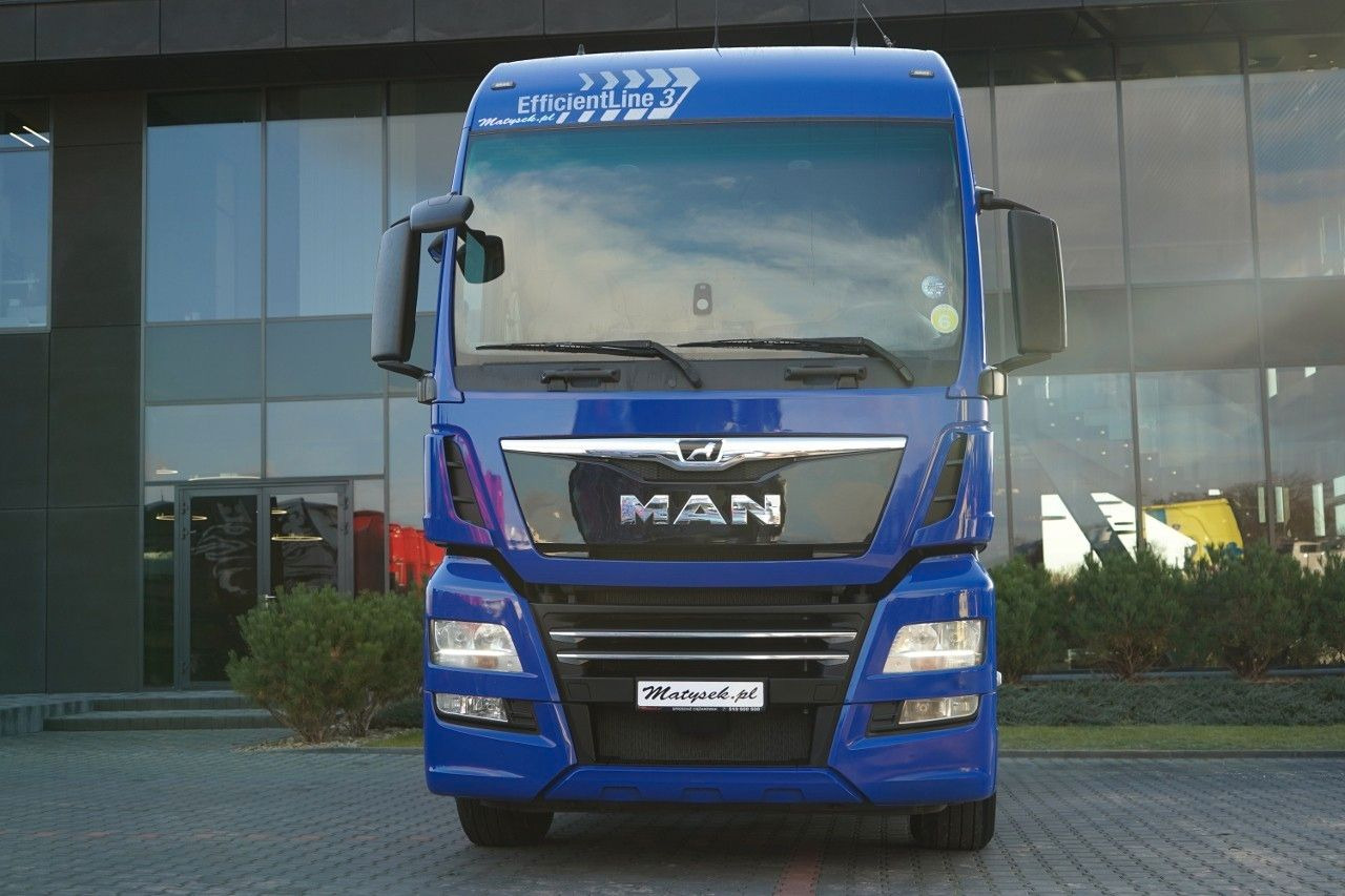 MAN TGX 18.460 / XXL / RETARDER / NAVI RIO - Tractor head: gambar 3 MAN TGX 18.460 / XXL / RETARDER / NAVI RIO - Tractor head: gambar 3