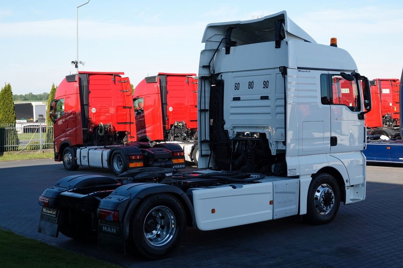MAN TGX 18.480 / 4x4 / HYDRAULIKA / HYDRODRIVE / EUR MAN TGX 18.480 / 4x4 / HYDRAULIKA / HYDRODRIVE / EUR - Tractor head: gambar 5 MAN TGX 18.480 / 4x4 / HYDRAULIKA / HYDRODRIVE / EUR MAN TGX 18.480 / 4x4 / HYDRAULIKA / HYDRODRIVE / EUR - Tractor head: gambar 5