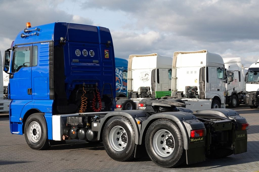 MAN TGX 33.540 / 6x4 / RETARDER / DMC: 90 TON / 3 os MAN TGX 33.540 / 6x4 / RETARDER / DMC: 90 TON / 3 os - Tractor head: gambar 4 MAN TGX 33.540 / 6x4 / RETARDER / DMC: 90 TON / 3 os MAN TGX 33.540 / 6x4 / RETARDER / DMC: 90 TON / 3 os - Tractor head: gambar 4