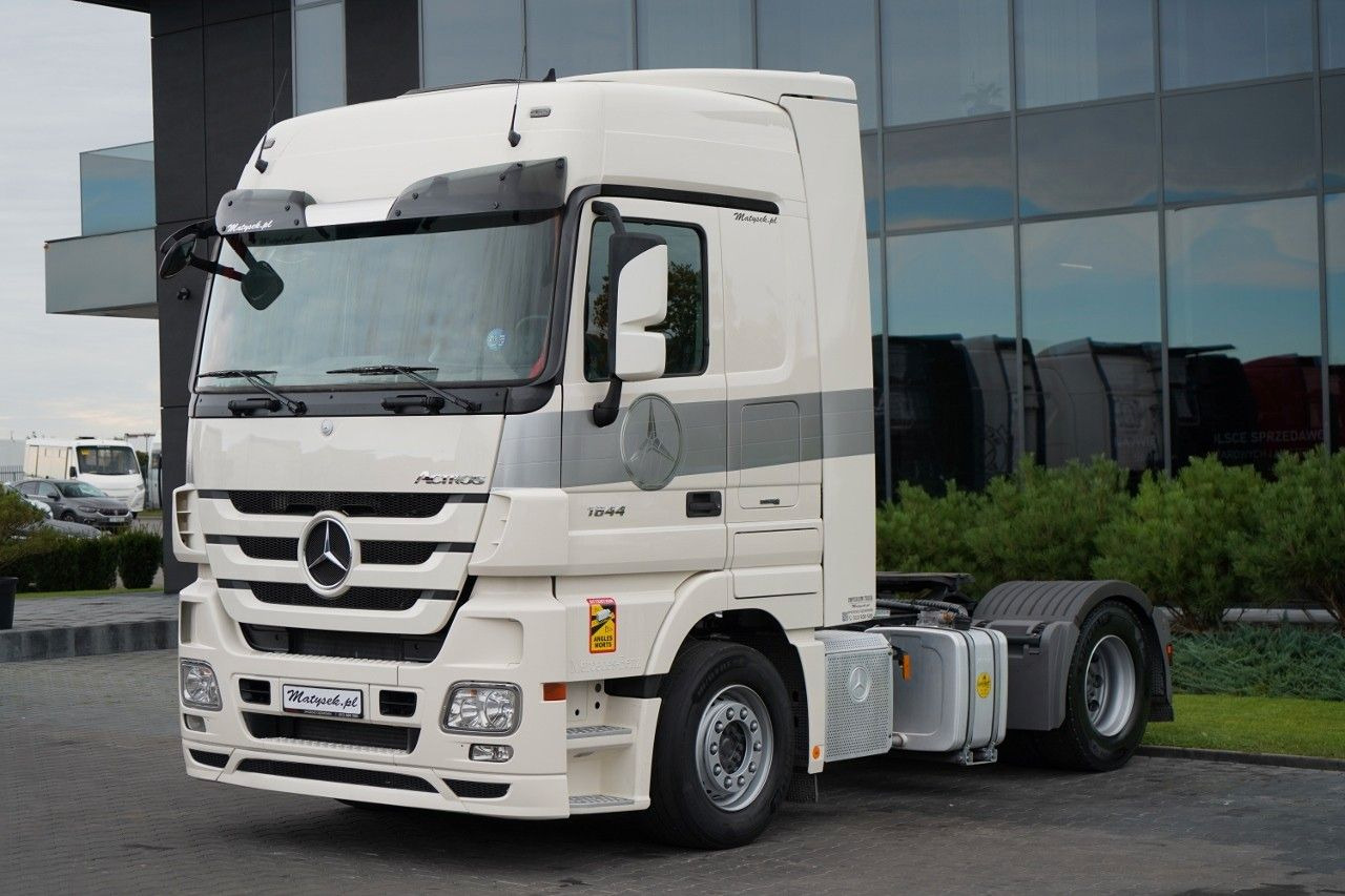 Mercedes-Benz ACTROS 1844 / HYDRAULIKA / 2010 / - Tractor head: gambar 4 Mercedes-Benz ACTROS 1844 / HYDRAULIKA / 2010 / - Tractor head: gambar 4