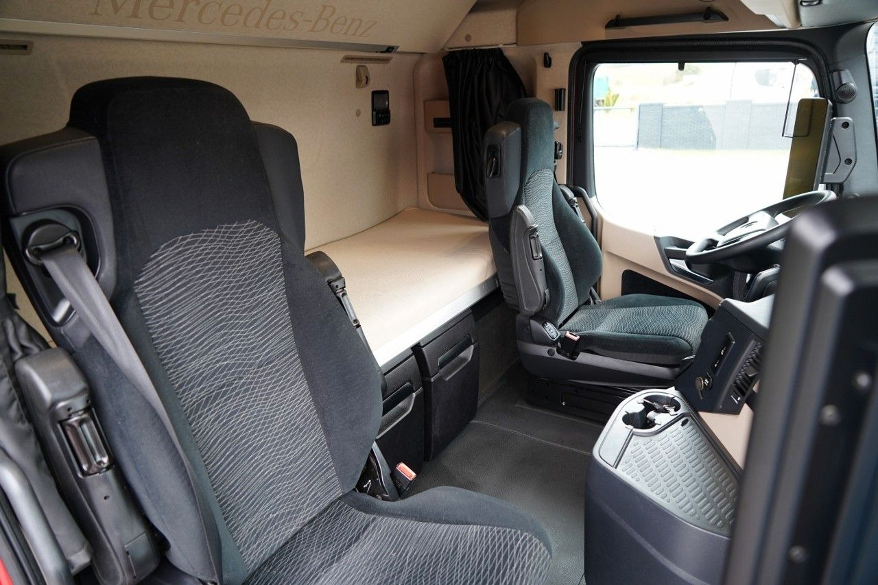 Tractor head Mercedes-Benz ACTROS 1845 / BIG SPACE / 2020: gambar 36
