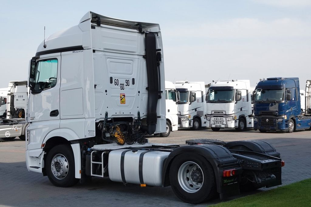 Mercedes-Benz ACTROS 1845 / EURO 5 / EEV / STREAM SPACE - Tractor head: gambar 4 Mercedes-Benz ACTROS 1845 / EURO 5 / EEV / STREAM SPACE - Tractor head: gambar 4