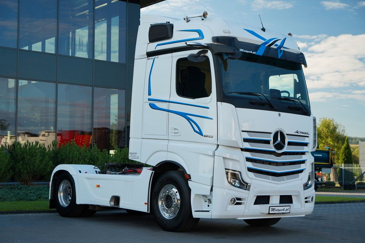 Mercedes-Benz ACTROS 1853 / BIG SPACE / HYDRAULIKA DWUOBWODOWA - Tractor head: gambar 1 Mercedes-Benz ACTROS 1853 / BIG SPACE / HYDRAULIKA DWUOBWODOWA - Tractor head: gambar 1