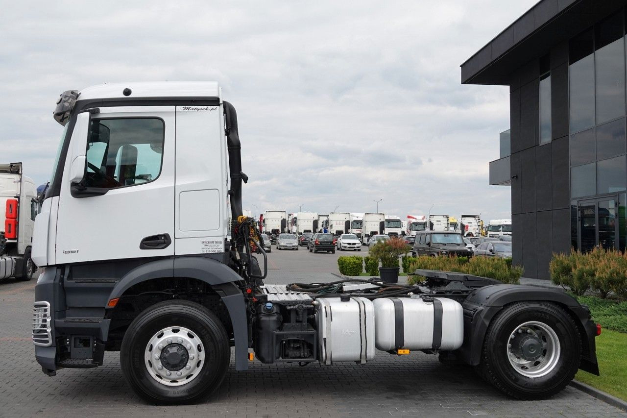 Mercedes-Benz AROCS 1851 / 4X4 / HYDRODRIVE / KOMPRESOR DO WY - Tractor head: gambar 3 Mercedes-Benz AROCS 1851 / 4X4 / HYDRODRIVE / KOMPRESOR DO WY - Tractor head: gambar 3
