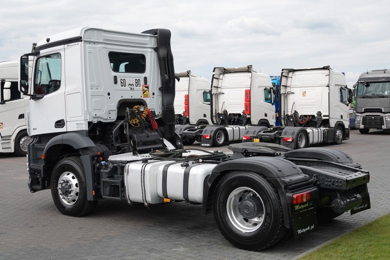 Mercedes-Benz AROCS 1851 / 4X4 / HYDRODRIVE / KOMPRESOR DO WY - Tractor head: gambar 4 Mercedes-Benz AROCS 1851 / 4X4 / HYDRODRIVE / KOMPRESOR DO WY - Tractor head: gambar 4