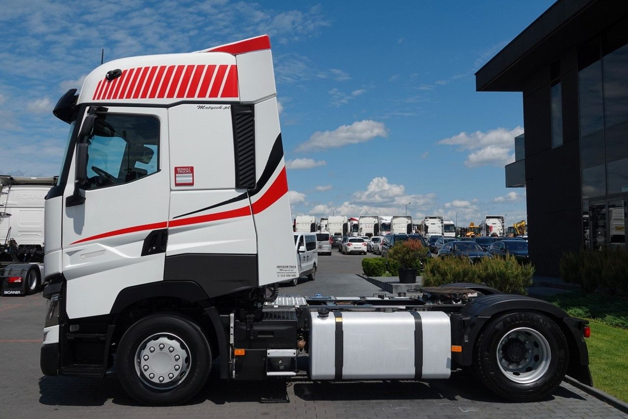 Renault T 520 / HIGH CAB / PO KONTRAKCIE SERWISOWYM - Tractor head: gambar 3 Renault T 520 / HIGH CAB / PO KONTRAKCIE SERWISOWYM - Tractor head: gambar 3