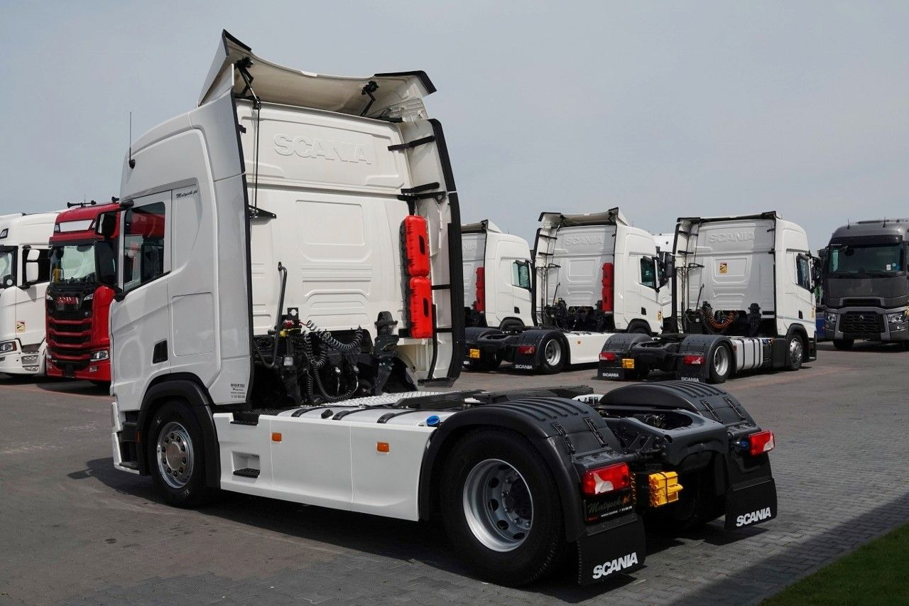 Scania R 450 / RETARDER / FULL AIRMATIC / OPONY 100% / - Tractor head: gambar 4 Scania R 450 / RETARDER / FULL AIRMATIC / OPONY 100% / - Tractor head: gambar 4