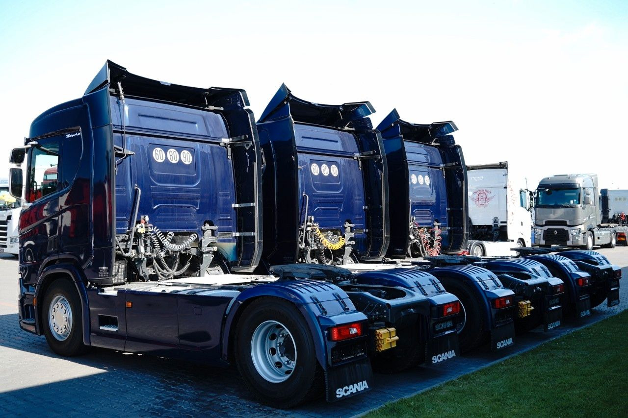 Scania R 450 / RETARDER / NISKA KABINA / PO KONTRAKCI - Tractor head: gambar 4 Scania R 450 / RETARDER / NISKA KABINA / PO KONTRAKCI - Tractor head: gambar 4