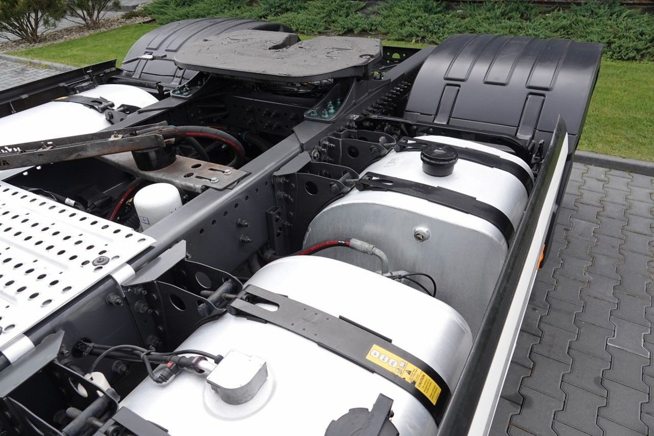Tractor head Volvo FH 500 / RETARDER / I-PARK COOL / HYDRAULIKA / A: gambar 9