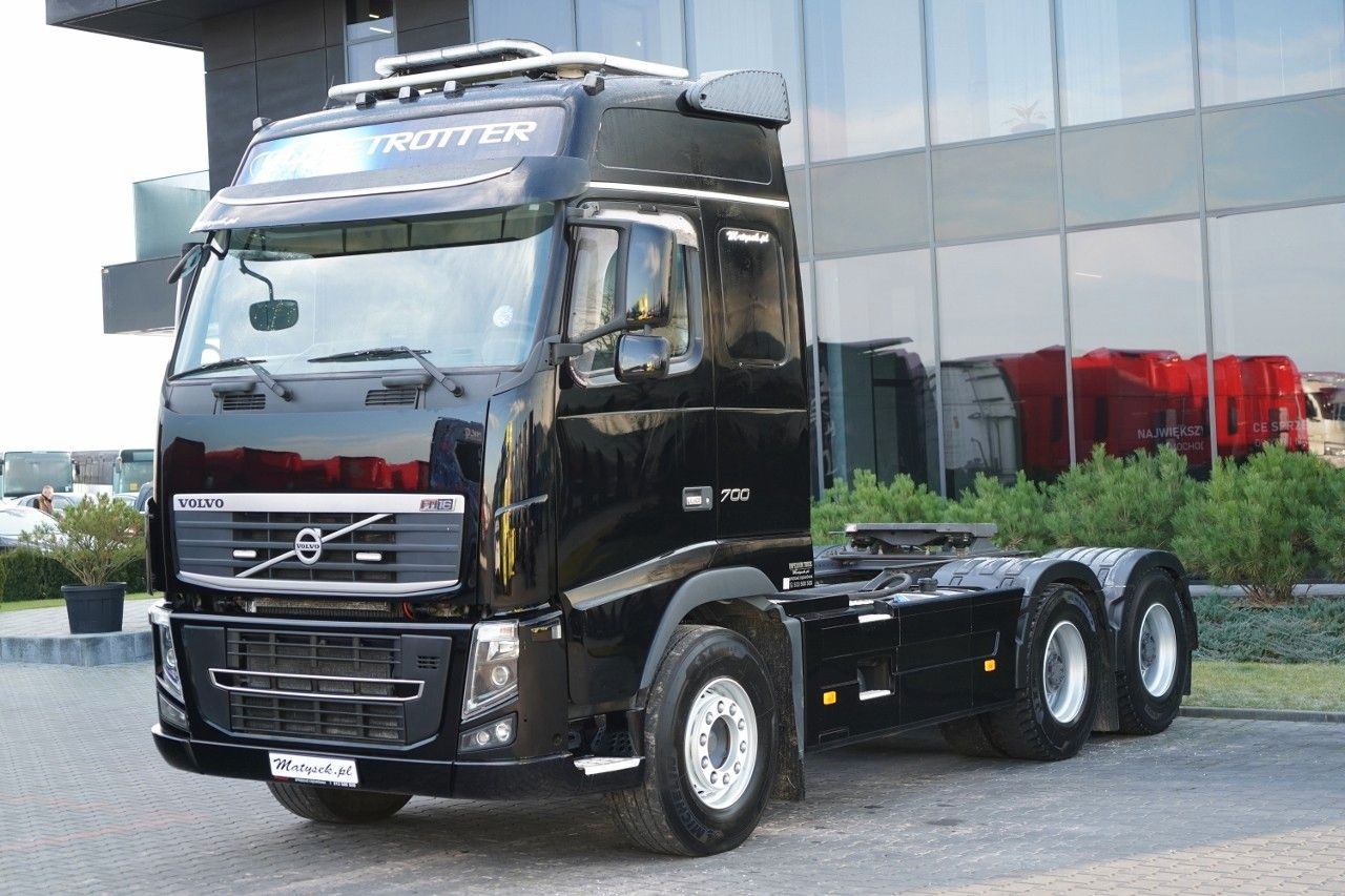 Volvo FH16 / 700 / 6x4 / HYDRAULIKA / RETARDER / 3 OSI - Tractor head: gambar 5 Volvo FH16 / 700 / 6x4 / HYDRAULIKA / RETARDER / 3 OSI - Tractor head: gambar 5