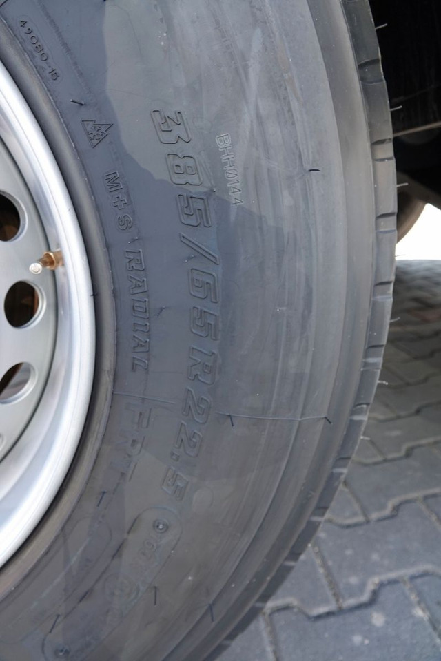 Semi-trailer jungkit baru Wielton YWROTKA ALUMINIOWA 36 M3 / KLAPA / FABRYCZNIE NO: gambar 16 Semi-trailer jungkit baru Wielton YWROTKA ALUMINIOWA 36 M3 / KLAPA / FABRYCZNIE NO: gambar 16