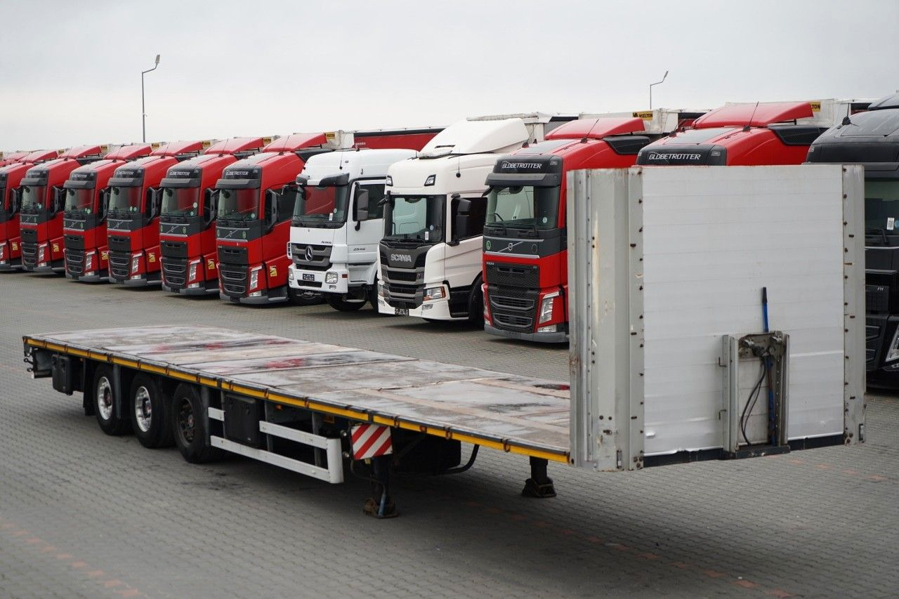 ZASŁAW PLATFORMA NISKOPODWOZIOWA + HAKI PODKONTENERY - Semi-trailer flatbed: gambar 1 ZASŁAW PLATFORMA NISKOPODWOZIOWA + HAKI PODKONTENERY - Semi-trailer flatbed: gambar 1
