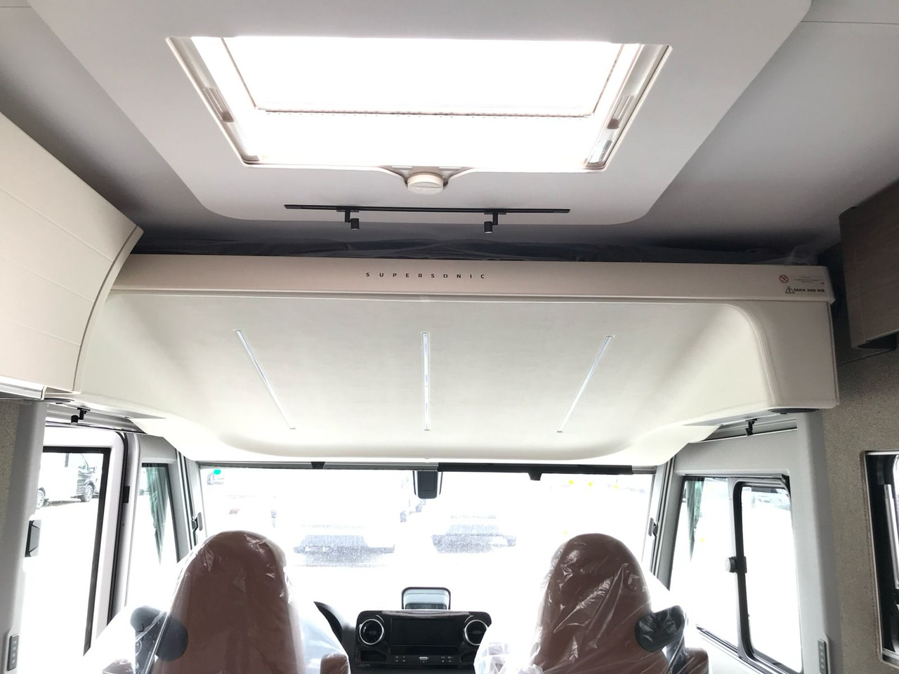Leasing ADRIA Super Sonic 890 LC ADRIA Super Sonic 890 LC: gambar 9