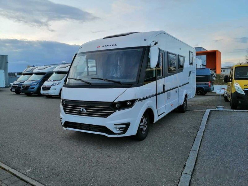 Adria Sonic Plus - Camper: gambar 2 Adria Sonic Plus - Camper: gambar 2