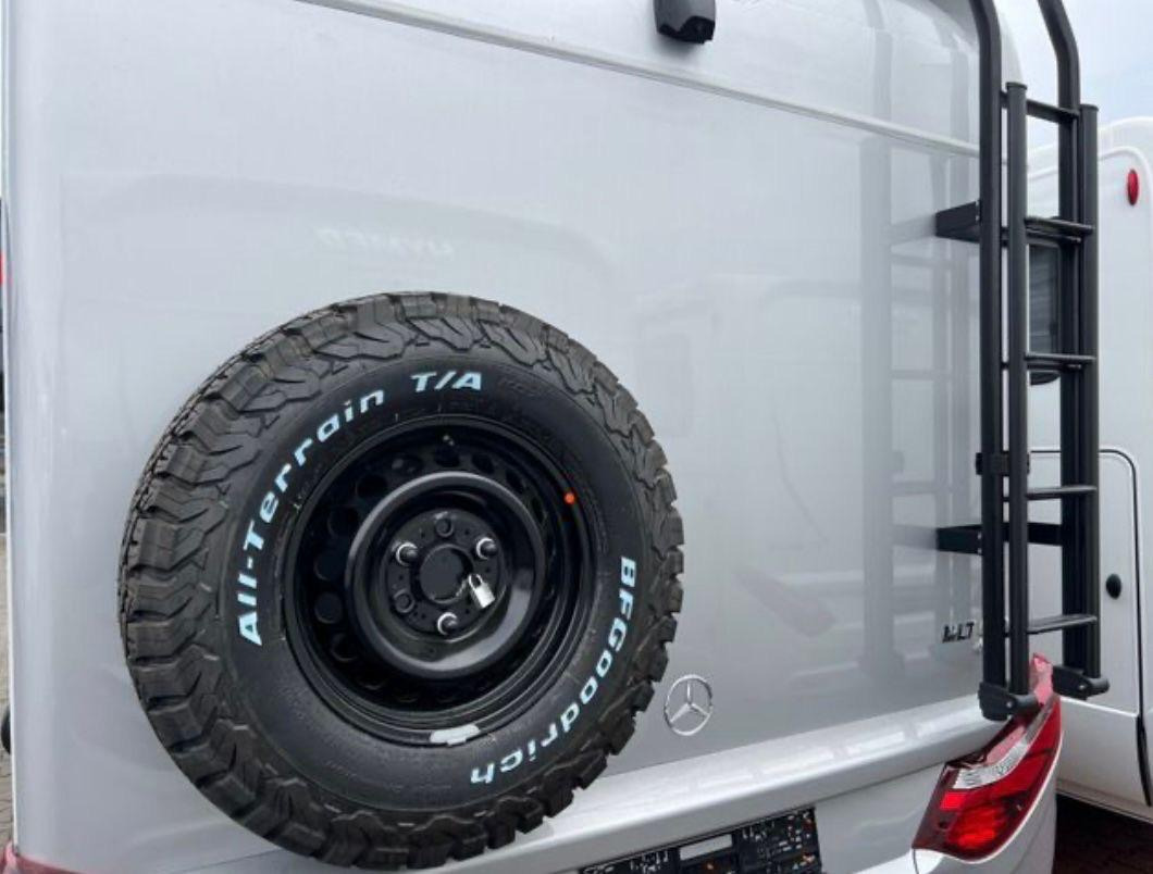 HYMER / ERIBA MLT 570 Cross Over - Mobil rumah semi-terintegrasi: gambar 5 HYMER / ERIBA MLT 570 Cross Over - Mobil rumah semi-terintegrasi: gambar 5