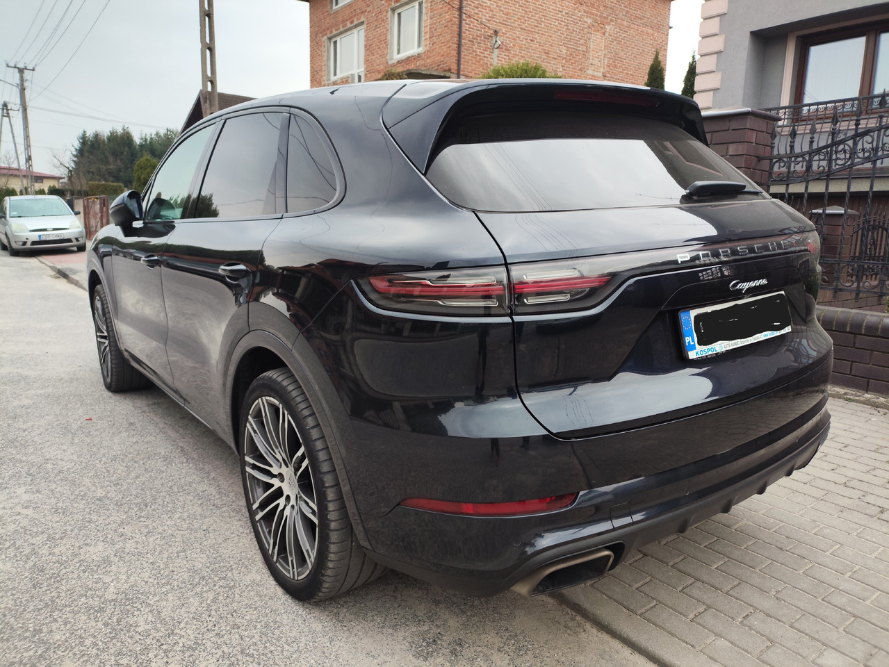 PORSCHE CAYENNE - Mobil: gambar 2 PORSCHE CAYENNE - Mobil: gambar 2