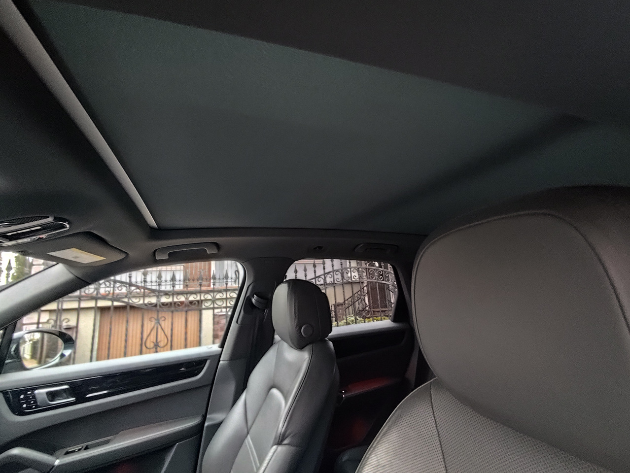 Mobil PORSCHE CAYENNE: gambar 13