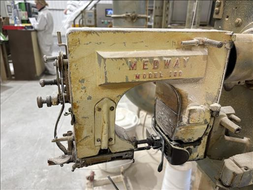 Medway 150 Sack stitcher machine - Mesin pengemas: gambar 3 Medway 150 Sack stitcher machine - Mesin pengemas: gambar 3
