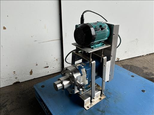 SSP SR-3-027-LS3A Lobe pump - Mesin makanan: gambar 2 SSP SR-3-027-LS3A Lobe pump - Mesin makanan: gambar 2