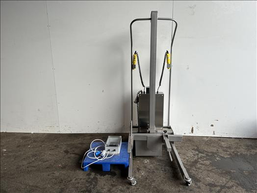 Syspal Multipurpose lifter - Mesin makanan: gambar 1 Syspal Multipurpose lifter - Mesin makanan: gambar 1