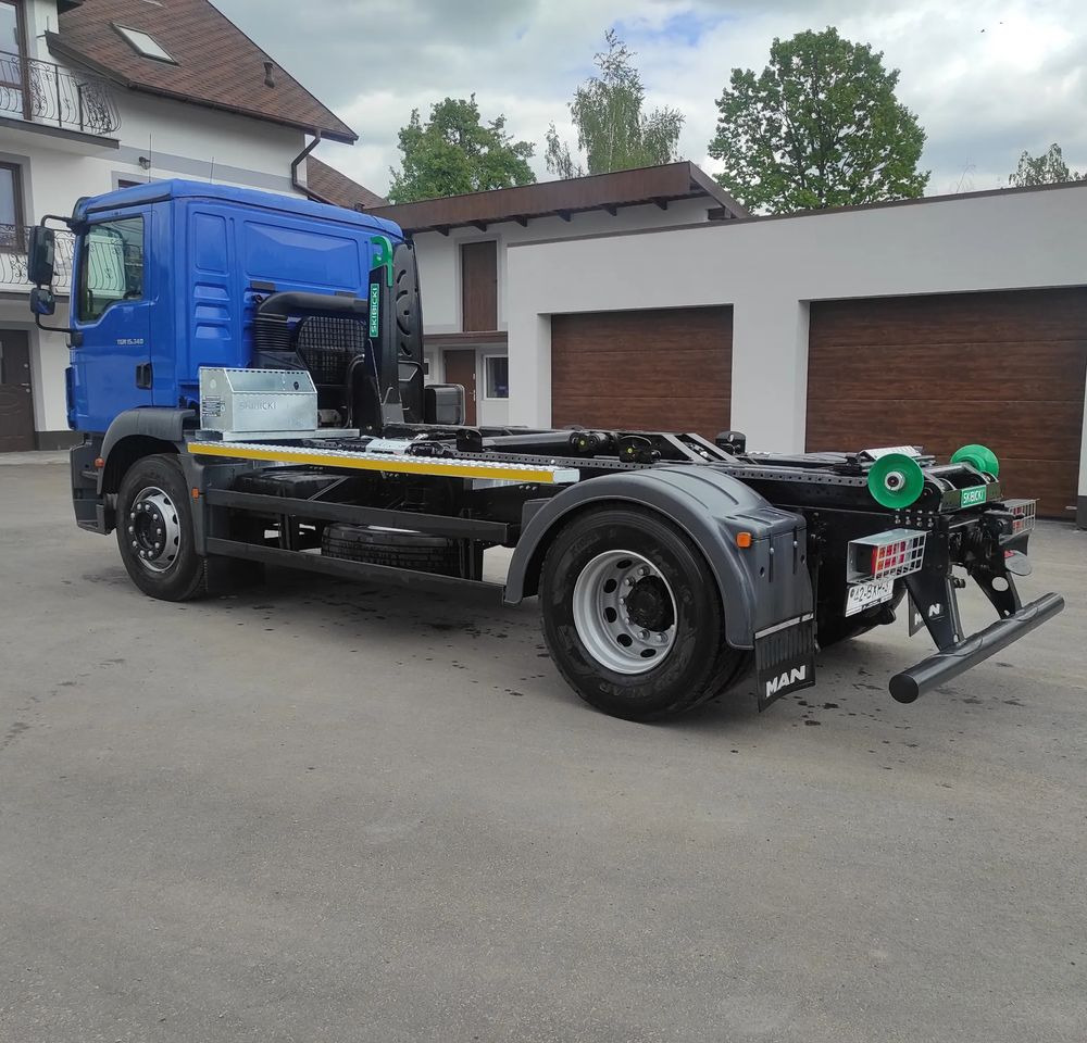 MAN TGM 18.340 urządzenie hakowe AXOR - Hook lift: gambar 3 MAN TGM 18.340 urządzenie hakowe AXOR - Hook lift: gambar 3