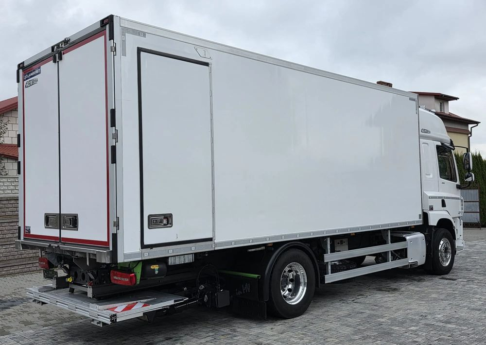 DAF CF 410 / E6 / ACC / CHŁODNIA + WINDA/ 16 PALET / MULTITEMPERATURA / 2021ROK / RETARDER / SPROWADZONY / JAK NOWA - Truk berpendingin: gambar 4 DAF CF 410 / E6 / ACC / CHŁODNIA + WINDA/ 16 PALET / MULTITEMPERATURA / 2021ROK / RETARDER / SPROWADZONY / JAK NOWA - Truk berpendingin: gambar 4
