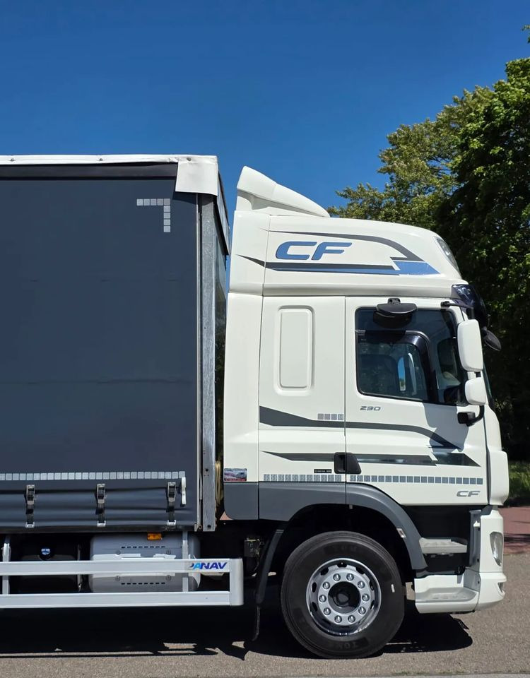 Truk dengan terpal samping DAF CF290/CF320/FIRANKA/WINDA DHOLLANDIA / E6/JEDEN WŁAŚCICIEL/SPROWADZONY/22PALETY/2019/PODNOSZONY DACH/ JAK NOWY: gambar 17
