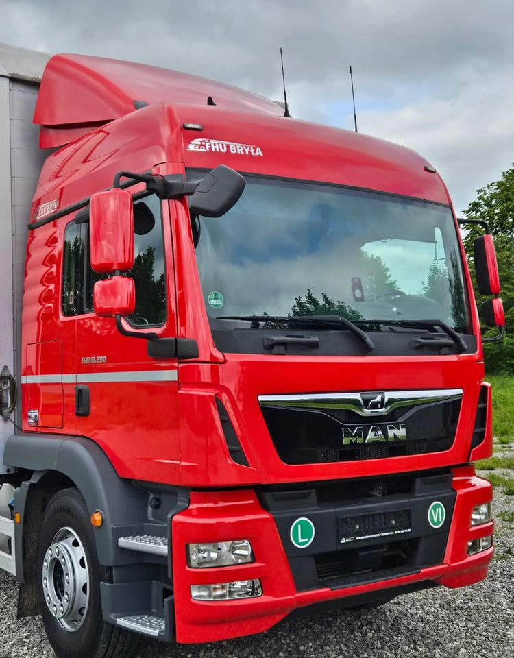MAN TGM 18.290/15.290/E6/21PALET/9400 ŁADOWNOŚĆ/SERWISOWANY/NISKI PRZEBIEG/WINDA/FIRANKA/SPROWADZONY/2019/NISKI PRZEBIEG/PIERWSZY WŁAŚCICIEL/ - Truk dengan terpal samping: gambar 5 MAN TGM 18.290/15.290/E6/21PALET/9400 ŁADOWNOŚĆ/SERWISOWANY/NISKI PRZEBIEG/WINDA/FIRANKA/SPROWADZONY/2019/NISKI PRZEBIEG/PIERWSZY WŁAŚCICIEL/ - Truk dengan terpal samping: gambar 5