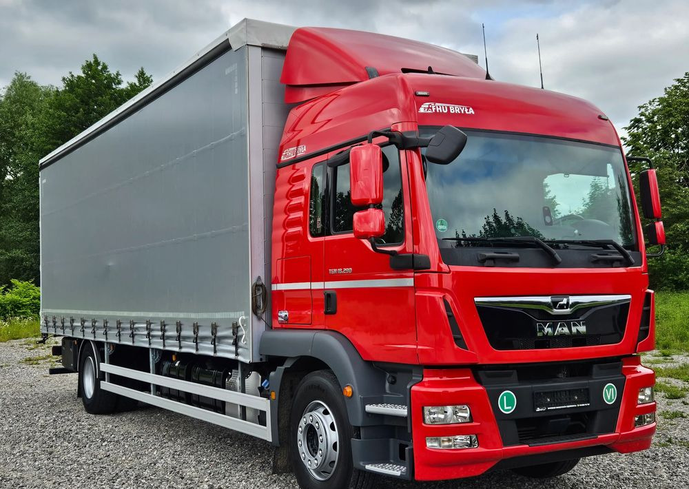 MAN TGM 18.290/15.290/E6/21PALET/9400 ŁADOWNOŚĆ/SERWISOWANY/NISKI PRZEBIEG/WINDA/FIRANKA/SPROWADZONY/2019/NISKI PRZEBIEG/PIERWSZY WŁAŚCICIEL/ - Truk dengan terpal samping: gambar 1 MAN TGM 18.290/15.290/E6/21PALET/9400 ŁADOWNOŚĆ/SERWISOWANY/NISKI PRZEBIEG/WINDA/FIRANKA/SPROWADZONY/2019/NISKI PRZEBIEG/PIERWSZY WŁAŚCICIEL/ - Truk dengan terpal samping: gambar 1