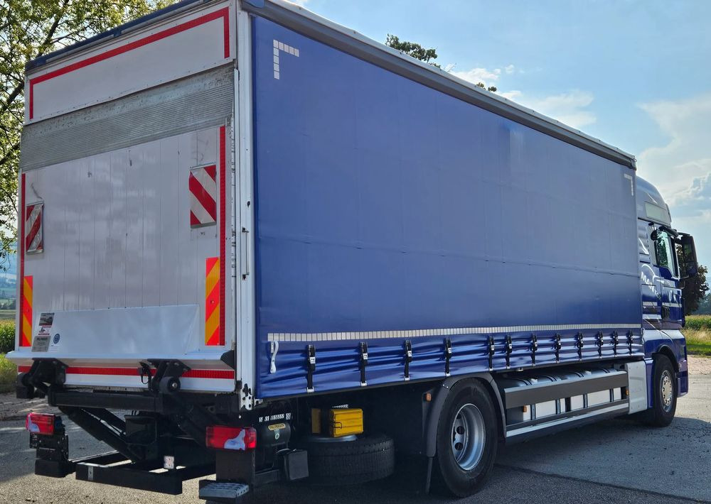 MAN TGX 18.430 / FIRANKA / WINDA / KLIMA POSTOJOWA / 300TYŚ PRZEBIEG / 2020 /E6 / KLIMA POSTOJOWA / SPROWADZONY / JAK NOWY / AUTOMAT - Truk dengan terpal samping: gambar 5 MAN TGX 18.430 / FIRANKA / WINDA / KLIMA POSTOJOWA / 300TYŚ PRZEBIEG / 2020 /E6 / KLIMA POSTOJOWA / SPROWADZONY / JAK NOWY / AUTOMAT - Truk dengan terpal samping: gambar 5