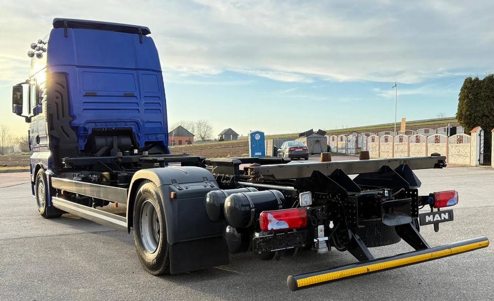 MAN TGX 18.430/SPROWADZONY/DO ŻYWCA/DO BYDŁA/2020/KLIMA POSTOJOWA/SERWISOWANY/JAK NOWY/NISKI PRZEBIEG/RAMA/BDF/E6 - Truk sasis: gambar 4 MAN TGX 18.430/SPROWADZONY/DO ŻYWCA/DO BYDŁA/2020/KLIMA POSTOJOWA/SERWISOWANY/JAK NOWY/NISKI PRZEBIEG/RAMA/BDF/E6 - Truk sasis: gambar 4