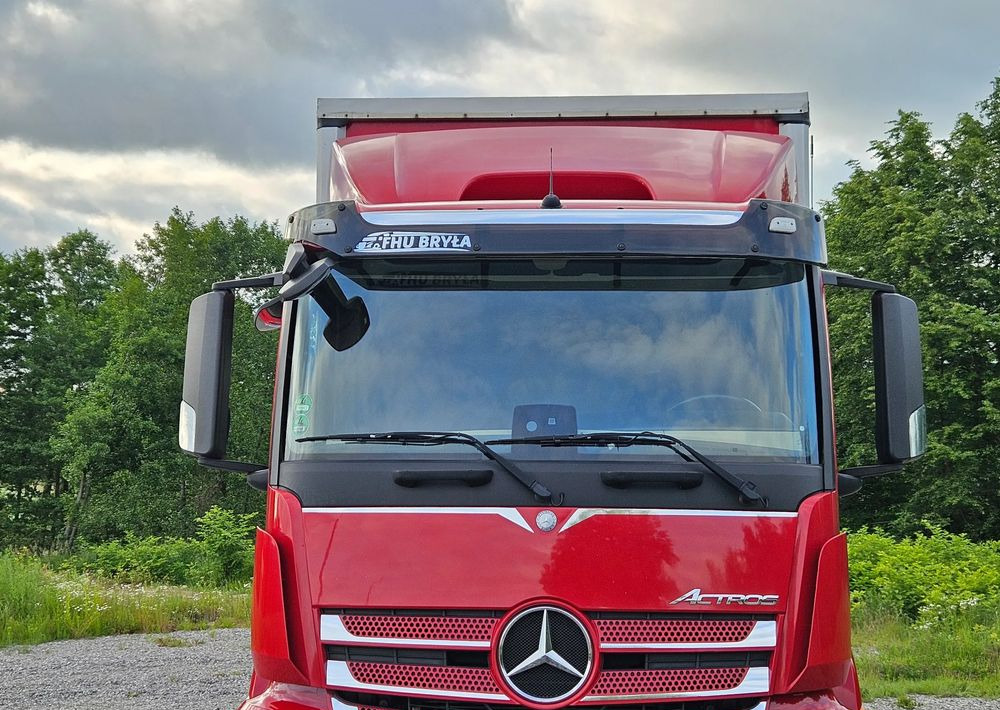 Mercedes-Benz ACTROS 1830/1827/1832/FIRANKA/WINDA/18 EUROPALET/AUTOMAT/Z NIEMIEC/2017/DUŻA ŁADOWNOŚĆ - Truk dengan terpal samping: gambar 3 Mercedes-Benz ACTROS 1830/1827/1832/FIRANKA/WINDA/18 EUROPALET/AUTOMAT/Z NIEMIEC/2017/DUŻA ŁADOWNOŚĆ - Truk dengan terpal samping: gambar 3