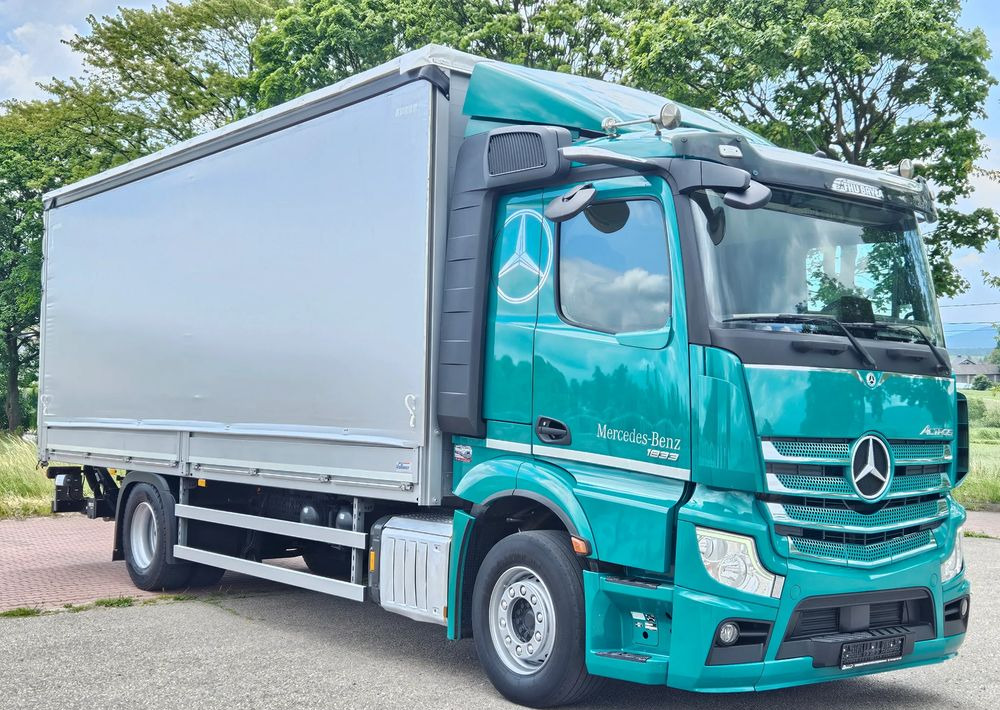 Mercedes-Benz ACTROS 1833 / BURTO-FIRANKA / WINDA / 18 PALET / 8600 ŁADOWNOŚĆ / AUTOMAT / DUŻY SILNIK / 10.2019 ROK / SYPIALKA / LEDY / KAMERY / VIRTUAL COCPIT/ JAK NOWY - Truk dengan terpal samping: gambar 2 Mercedes-Benz ACTROS 1833 / BURTO-FIRANKA / WINDA / 18 PALET / 8600 ŁADOWNOŚĆ / AUTOMAT / DUŻY SILNIK / 10.2019 ROK / SYPIALKA / LEDY / KAMERY / VIRTUAL COCPIT/ JAK NOWY - Truk dengan terpal samping: gambar 2