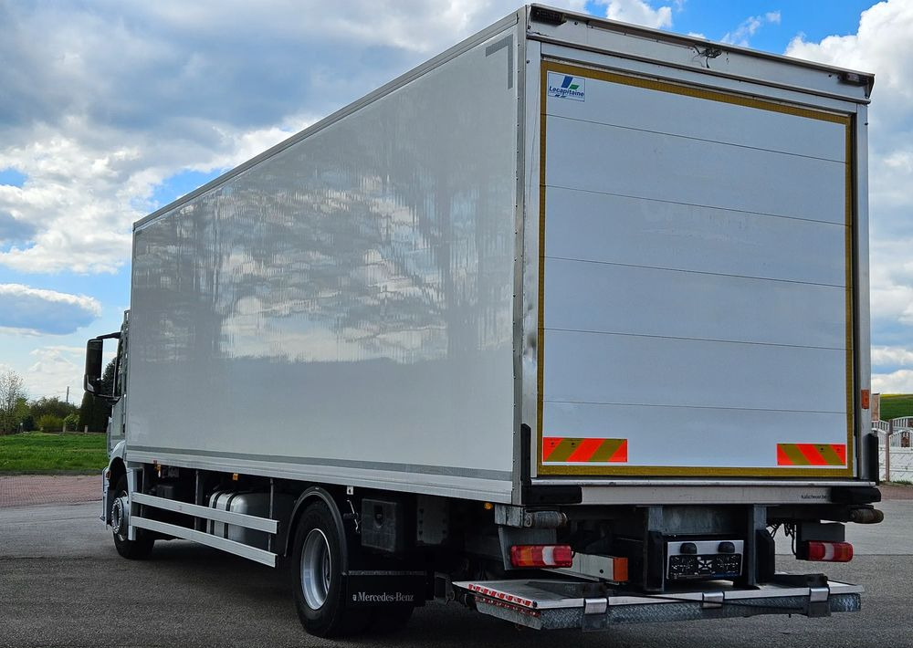 Mercedes-Benz ANTOS 1827/ACTROS/AXOR/CHŁODNIA/IZOTERMA/AGREGAT/WINDA/SUPER STAN/EURO6/SPROWADZONY - Truk berpendingin: gambar 5 Mercedes-Benz ANTOS 1827/ACTROS/AXOR/CHŁODNIA/IZOTERMA/AGREGAT/WINDA/SUPER STAN/EURO6/SPROWADZONY - Truk berpendingin: gambar 5