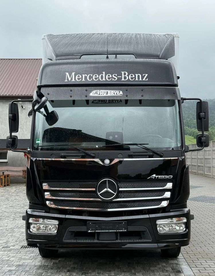 Mercedes-Benz ATEGO 1527/1530/IZOTERMA/WINDA/SPROWADZONY/E6/PIERWSZY WŁAŚCICIEL/AUTOMAT/18EURO PALET/STAN BARDZO DOBRY - Truk berpendingin: gambar 3 Mercedes-Benz ATEGO 1527/1530/IZOTERMA/WINDA/SPROWADZONY/E6/PIERWSZY WŁAŚCICIEL/AUTOMAT/18EURO PALET/STAN BARDZO DOBRY - Truk berpendingin: gambar 3