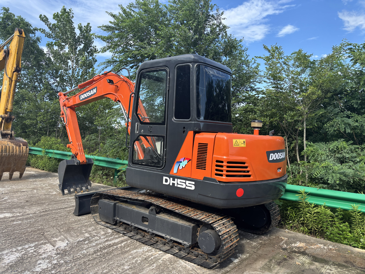 Doosan DH 55-7 DH55 - Ekskavator mini: gambar 3 Doosan DH 55-7 DH55 - Ekskavator mini: gambar 3