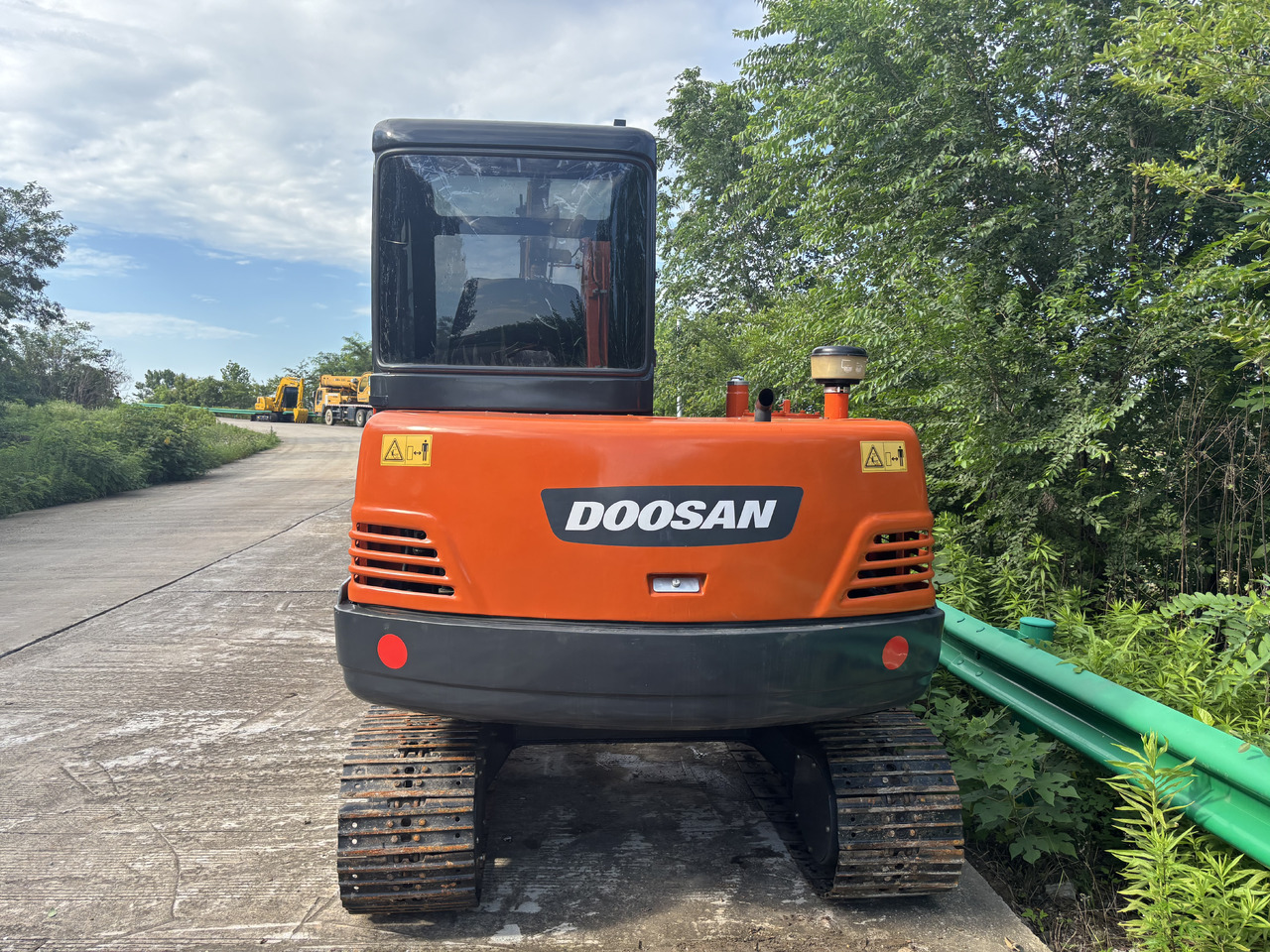 Doosan DH 55-7 DH55 - Ekskavator mini: gambar 4 Doosan DH 55-7 DH55 - Ekskavator mini: gambar 4