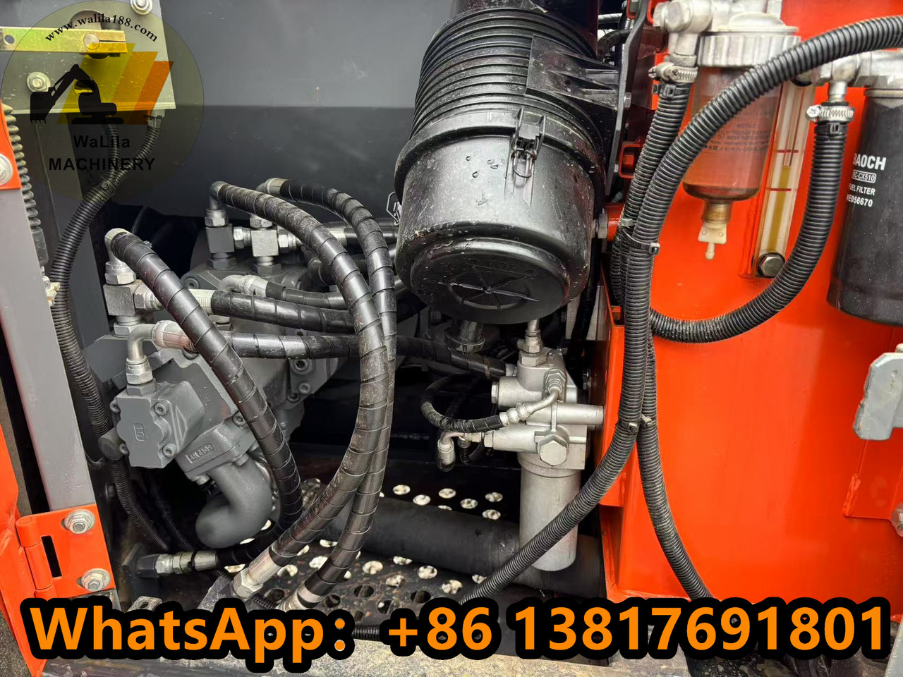 HITACHI ZX70 - Ekskavator mini: gambar 2 HITACHI ZX70 - Ekskavator mini: gambar 2