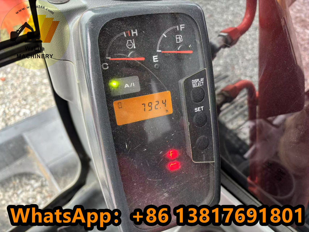 HITACHI ZX70 - Ekskavator mini: gambar 5 HITACHI ZX70 - Ekskavator mini: gambar 5