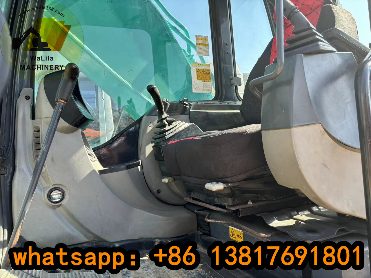 KOBELCO SK 200-8 - Ekskavator perayap: gambar 4 KOBELCO SK 200-8 - Ekskavator perayap: gambar 4
