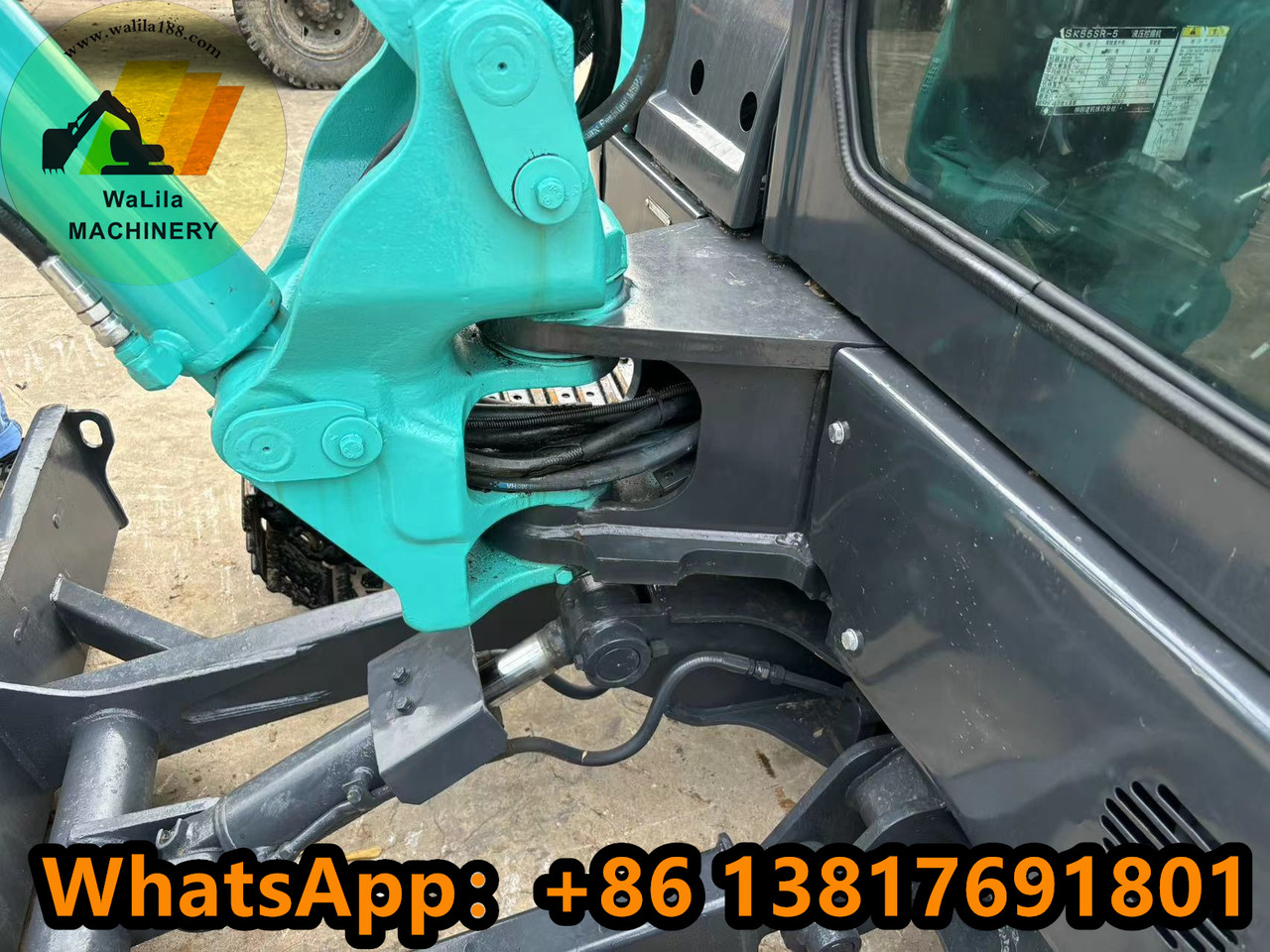 KOBELCO SK55 - Ekskavator mini: gambar 5 KOBELCO SK55 - Ekskavator mini: gambar 5