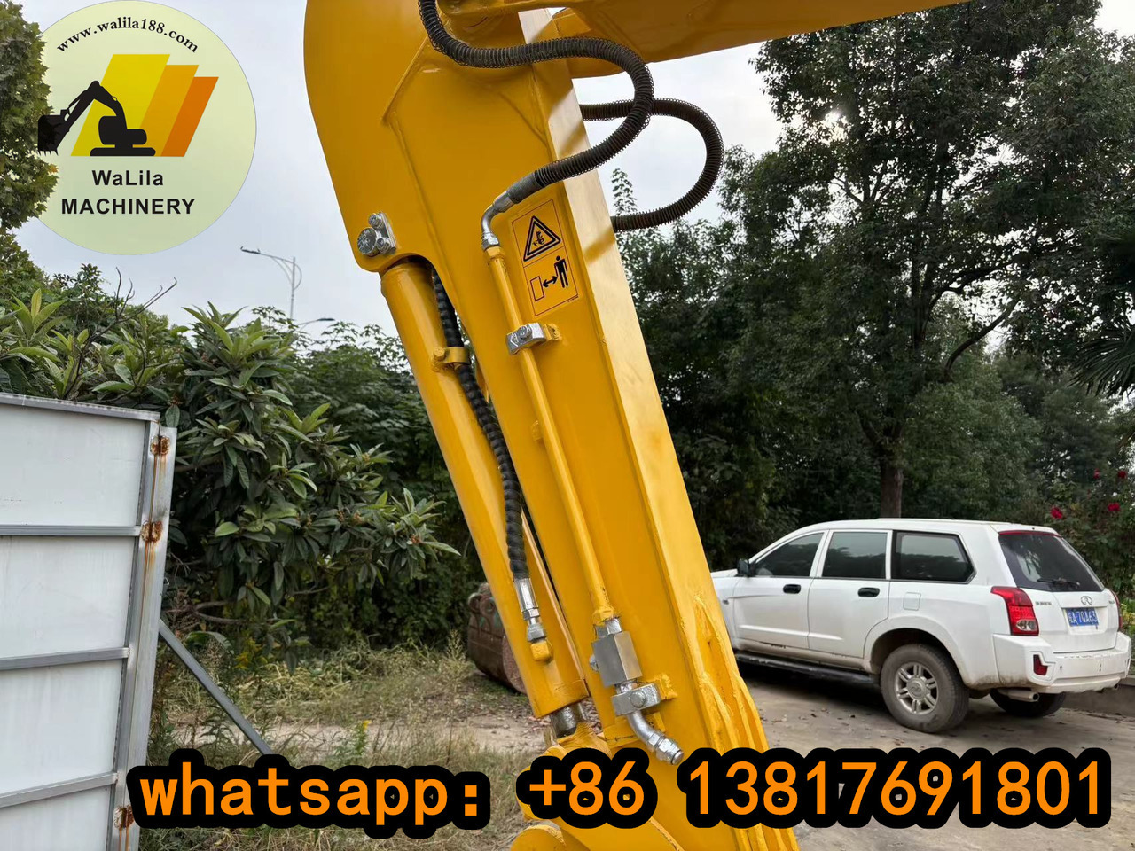 KOMATSU PC 55 MR-3 - Ekskavator mini: gambar 4 KOMATSU PC 55 MR-3 - Ekskavator mini: gambar 4