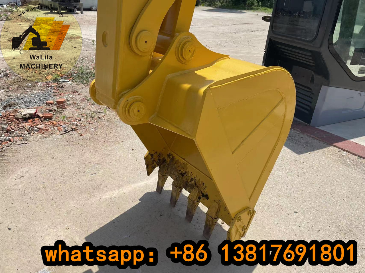 KOMATSU PC 70-8 - Ekskavator mini: gambar 5 KOMATSU PC 70-8 - Ekskavator mini: gambar 5