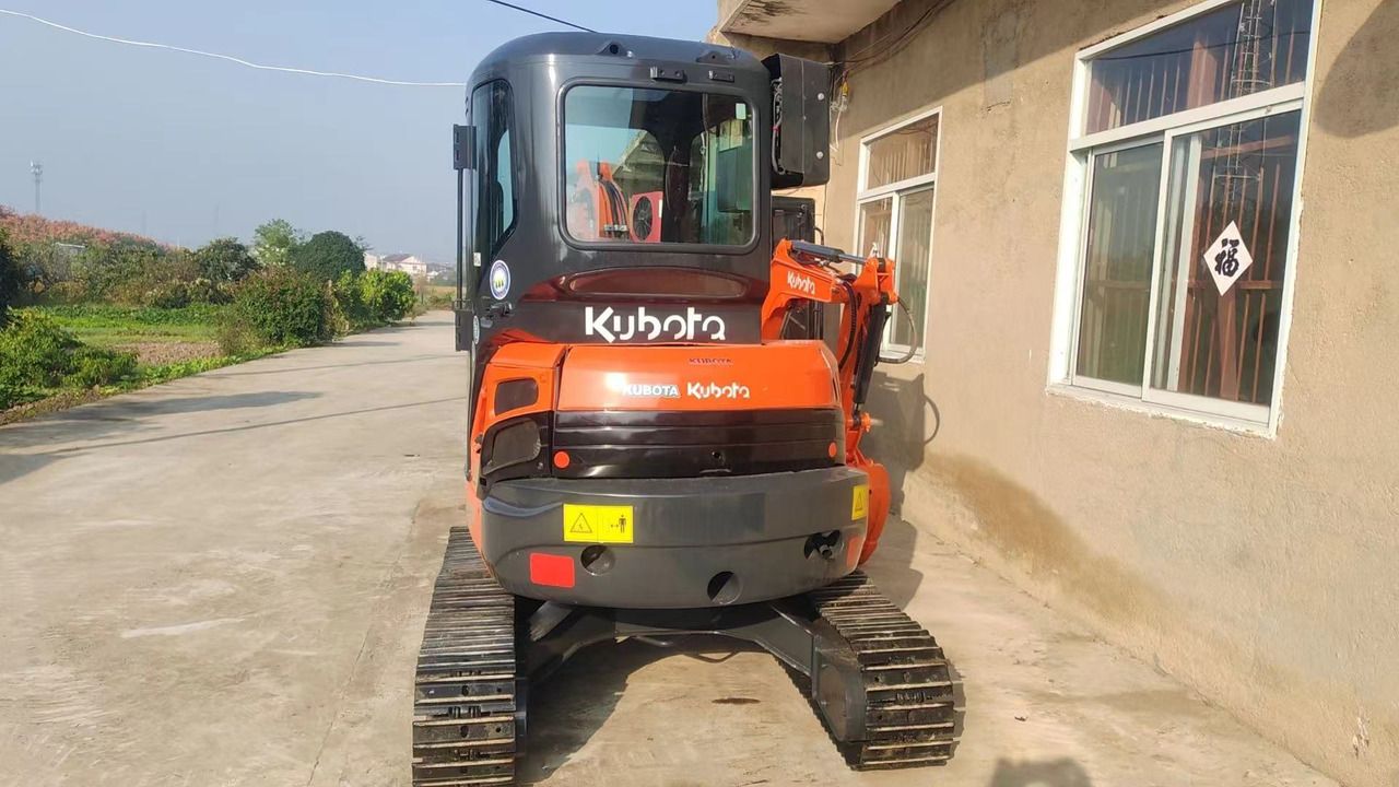 KUBOTA U35-5 - Ekskavator mini: gambar 2 KUBOTA U35-5 - Ekskavator mini: gambar 2