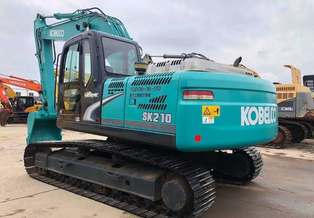 Kobelco SK 210-8 - Ekskavator perayap: gambar 2 Kobelco SK 210-8 - Ekskavator perayap: gambar 2