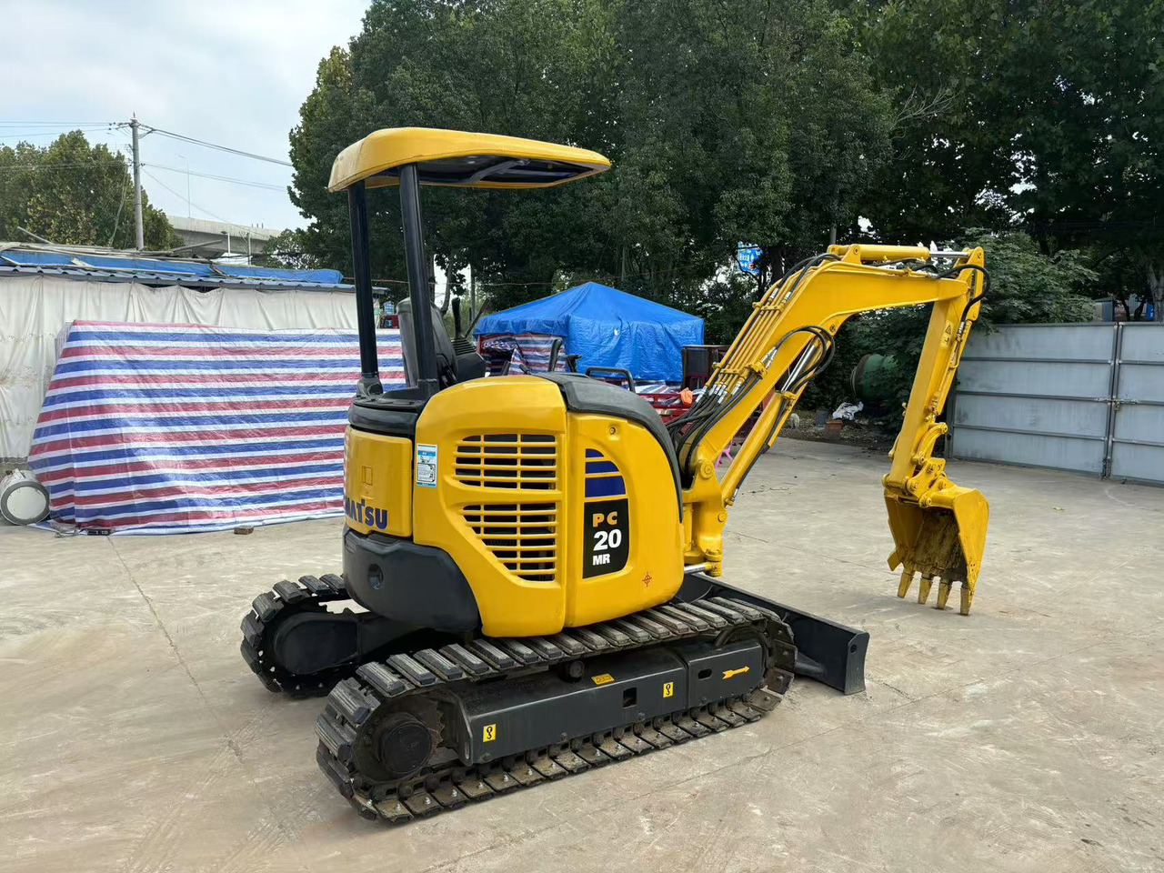 Komatsu Komatsu 20, Komatsu 20 - Ekskavator mini: gambar 1 Komatsu Komatsu 20, Komatsu 20 - Ekskavator mini: gambar 1
