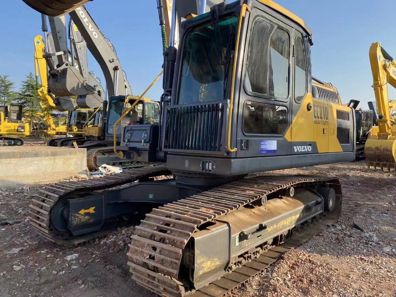 Volvo EC 210 Volvo 210 Ec240 - Ekskavator perayap: gambar 4 Volvo EC 210 Volvo 210 Ec240 - Ekskavator perayap: gambar 4