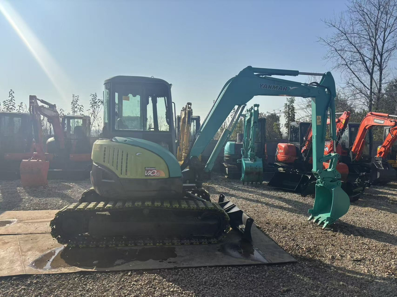 YANMAR VIO40 - Ekskavator mini: gambar 3 YANMAR VIO40 - Ekskavator mini: gambar 3