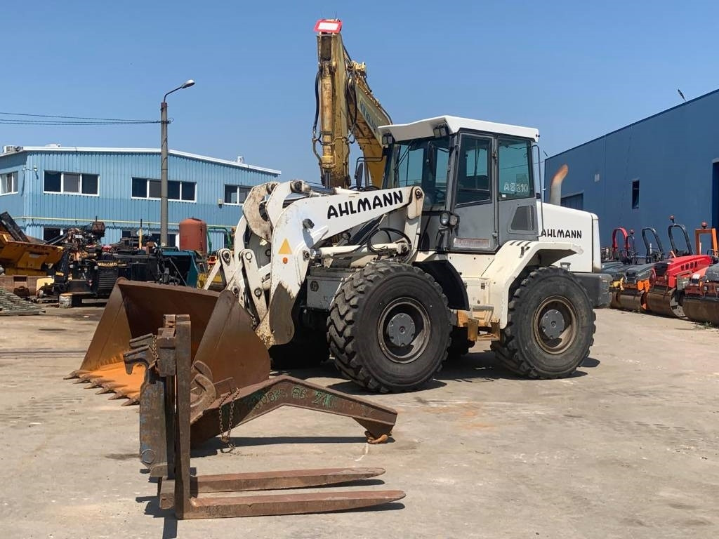 Ahlmann AS 210 - Wheel loader: gambar 4 Ahlmann AS 210 - Wheel loader: gambar 4
