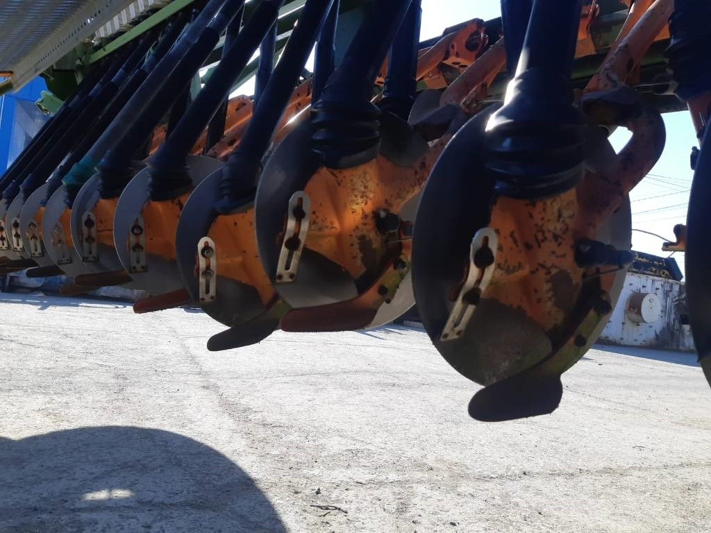 Bor benih Amazone D8-60 Super: gambar 7